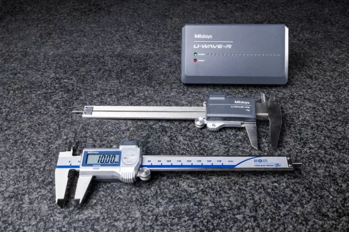 Digitális tolómérő U-WAVE készletben 0-150/0,01mm. Tolómérő IP67 (500-719-20) adó (264-620) és csatlakozó egység (02AZF310) Mitutoyo 500-719-20-IEEE